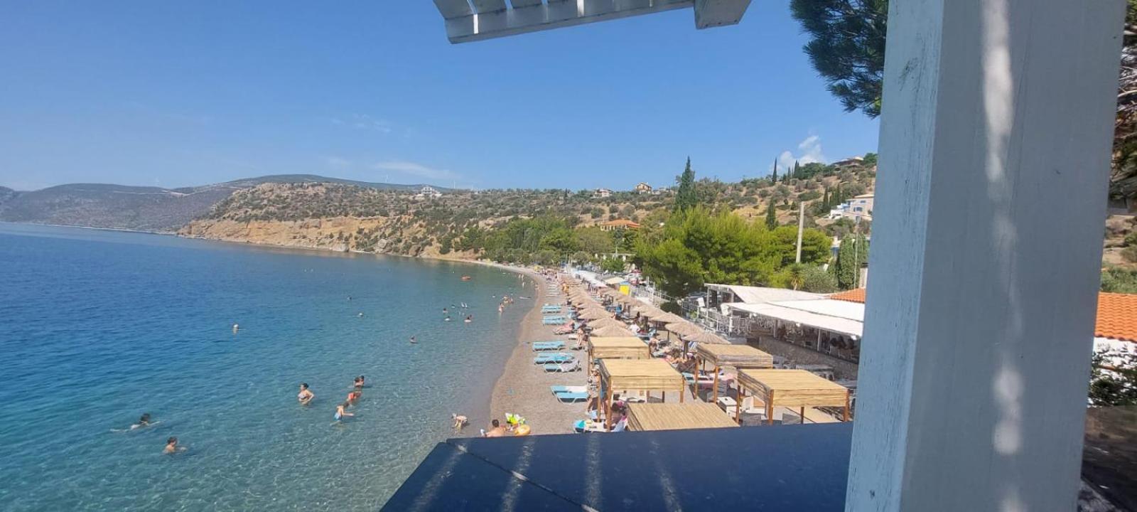 Queen Aspri Apartment 3' Min To The Beach! Antikyra Exterior foto